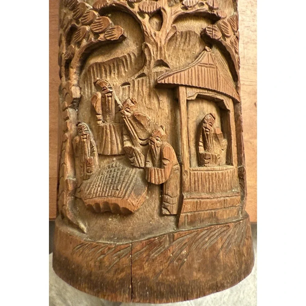 Antique Chinese carved‎ landscapes and figurines bamboo brush pot Vase